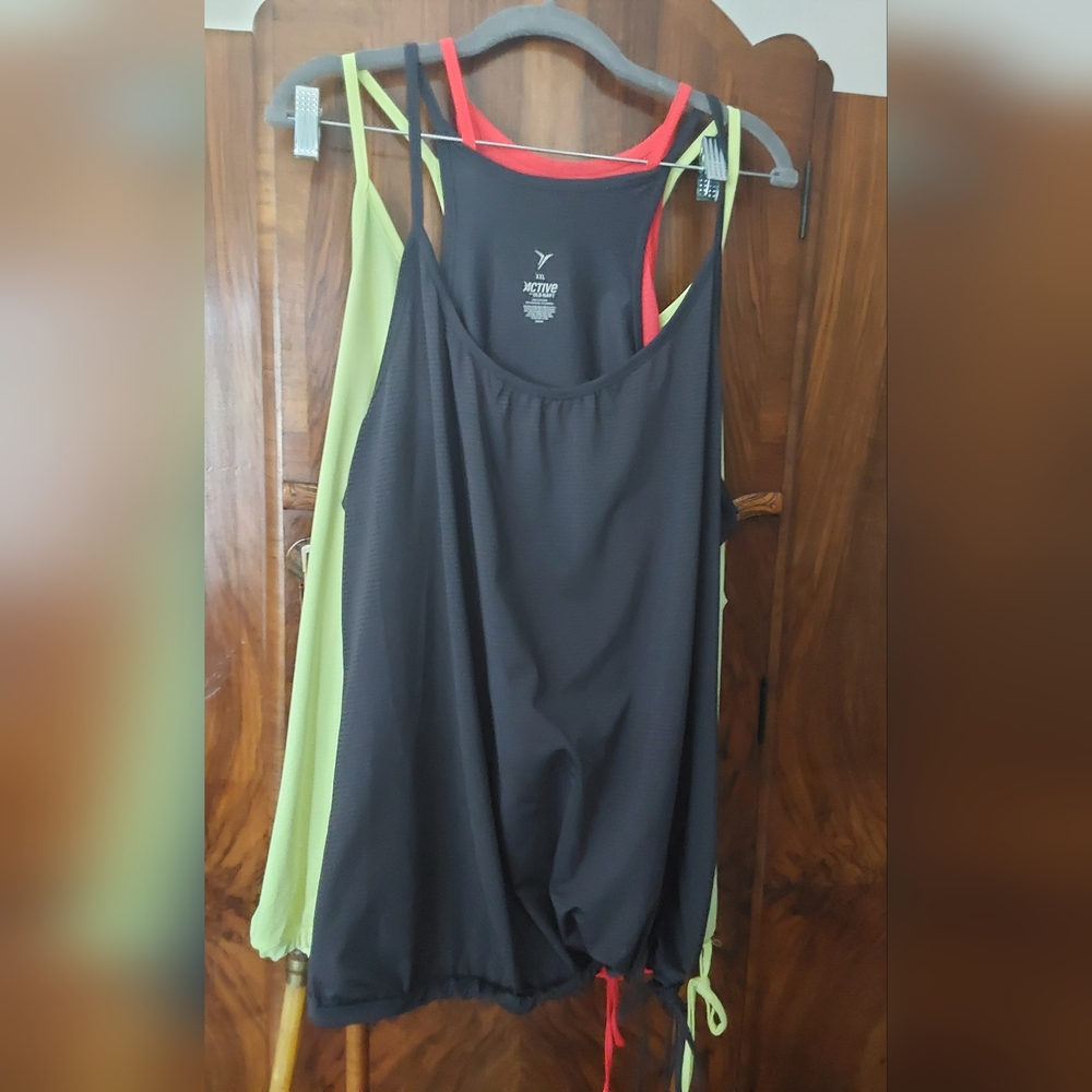 3...OLD NAVY WOMENS ACTIVE SCOOP NECK RACER BACK XXL - Picture 3 of 4